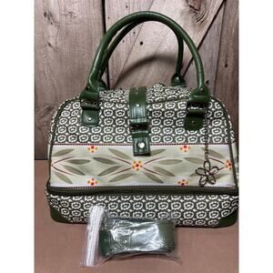Temptations Old World Sage Green Thermal Insulated Casserole Carrier Tote Bag